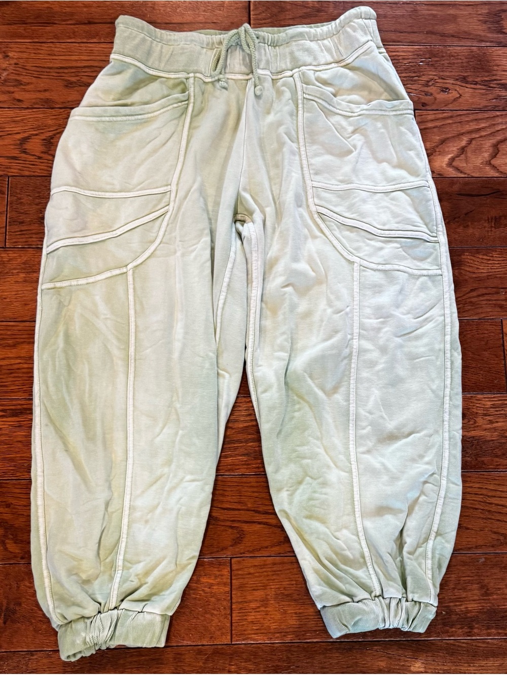 Daily Practice Slouchy Jogger Pants - Picture 5 of 8